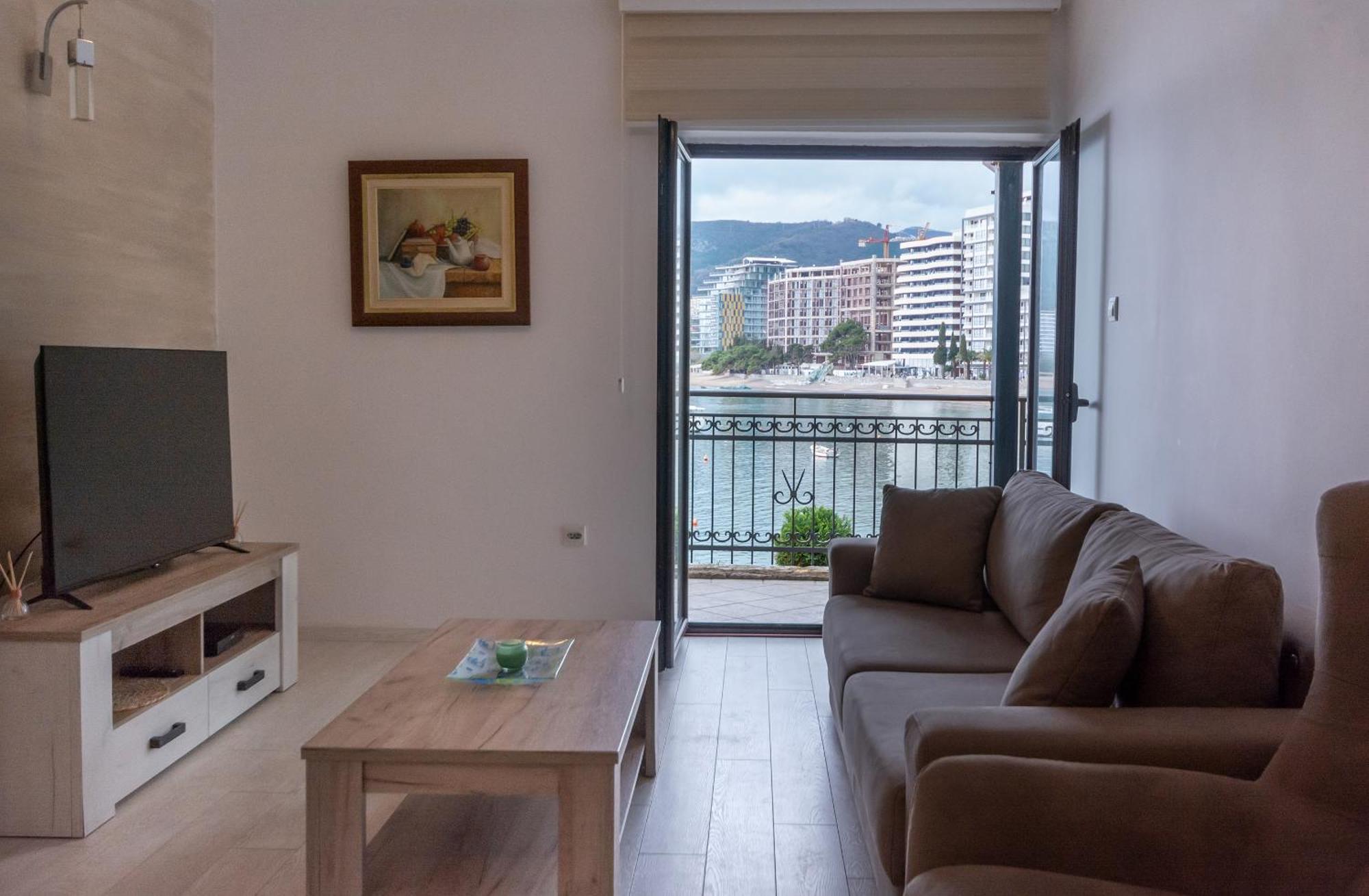 Sea Pearl Apartments Rafailovici Exterior photo