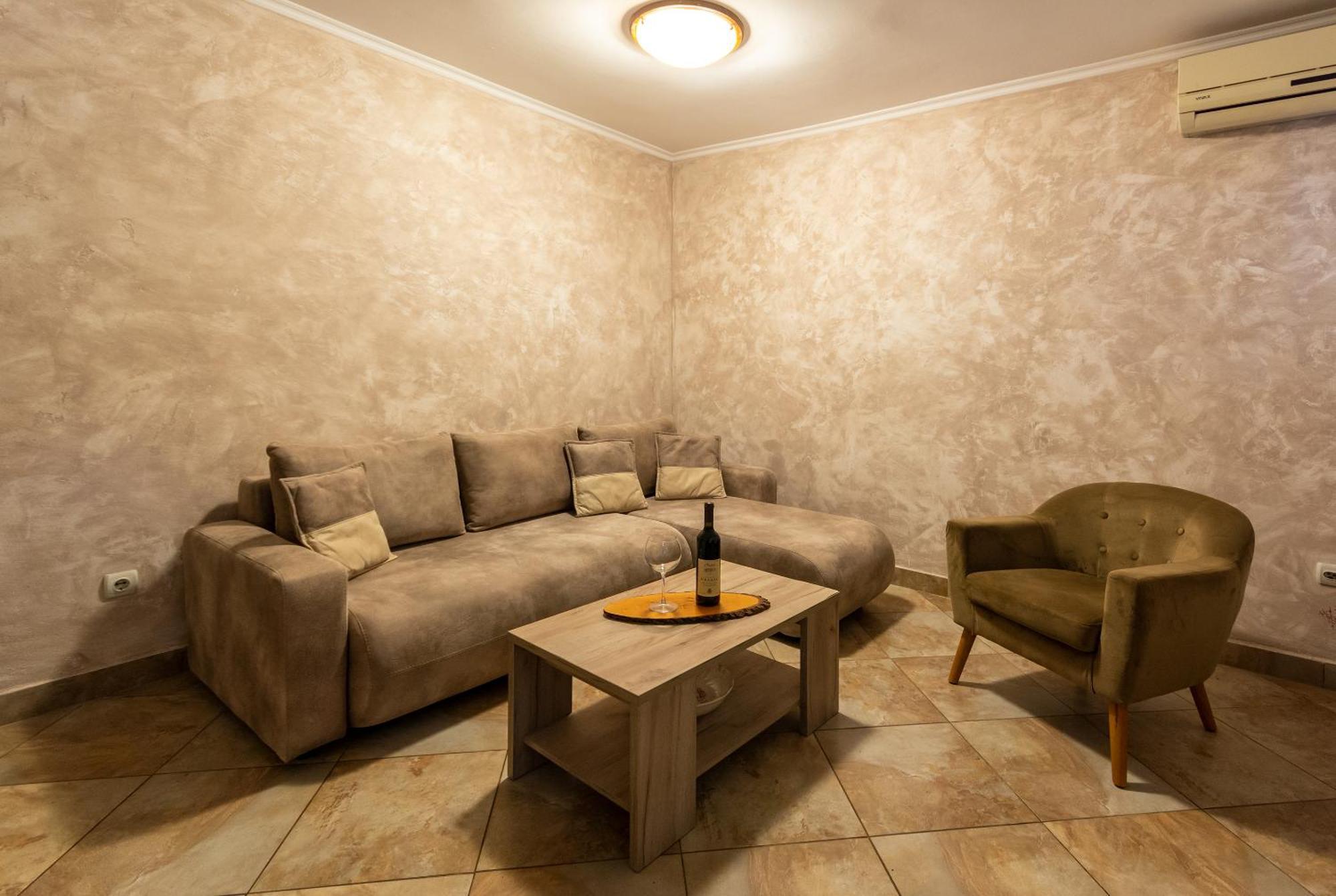 Sea Pearl Apartments Rafailovici Exterior photo